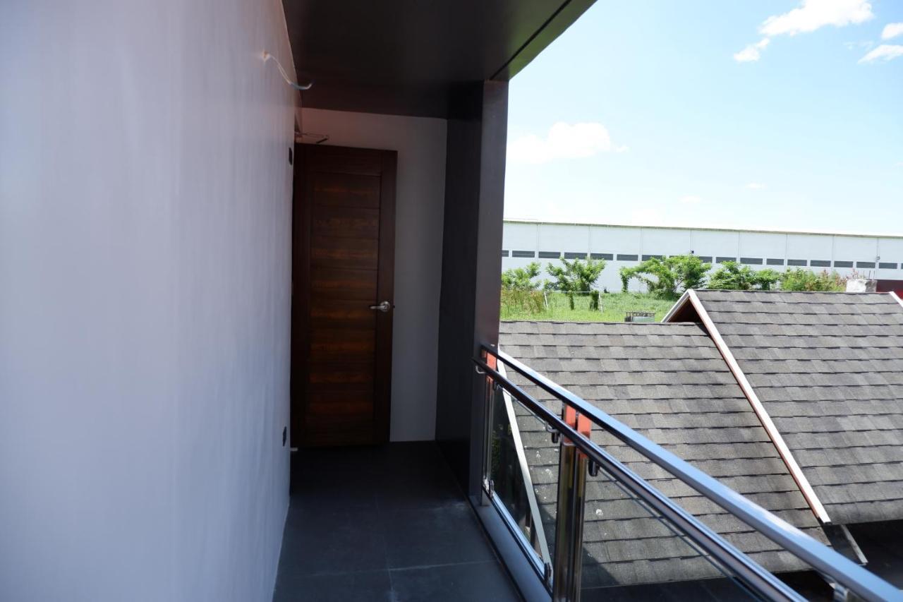 El Vistra Traveller'S Inn Calumpit Kültér fotó
