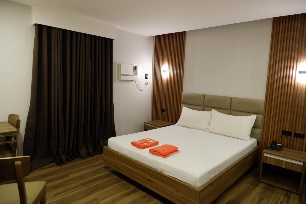 El Vistra Traveller'S Inn Calumpit Kültér fotó